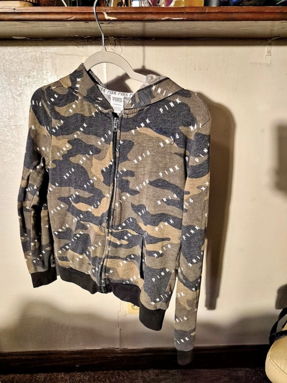 Victoria's Secret PINK Camo Zip Hoodie in Brown & Black Size XS